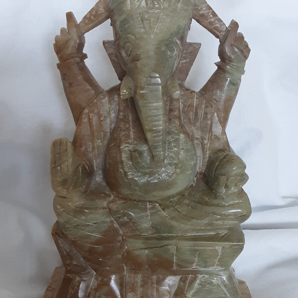 VINTAGE HAND CARVED MARBLE STATUE OF A GANESHA HINDU "LORD OF OBSTACLES"  7 IN